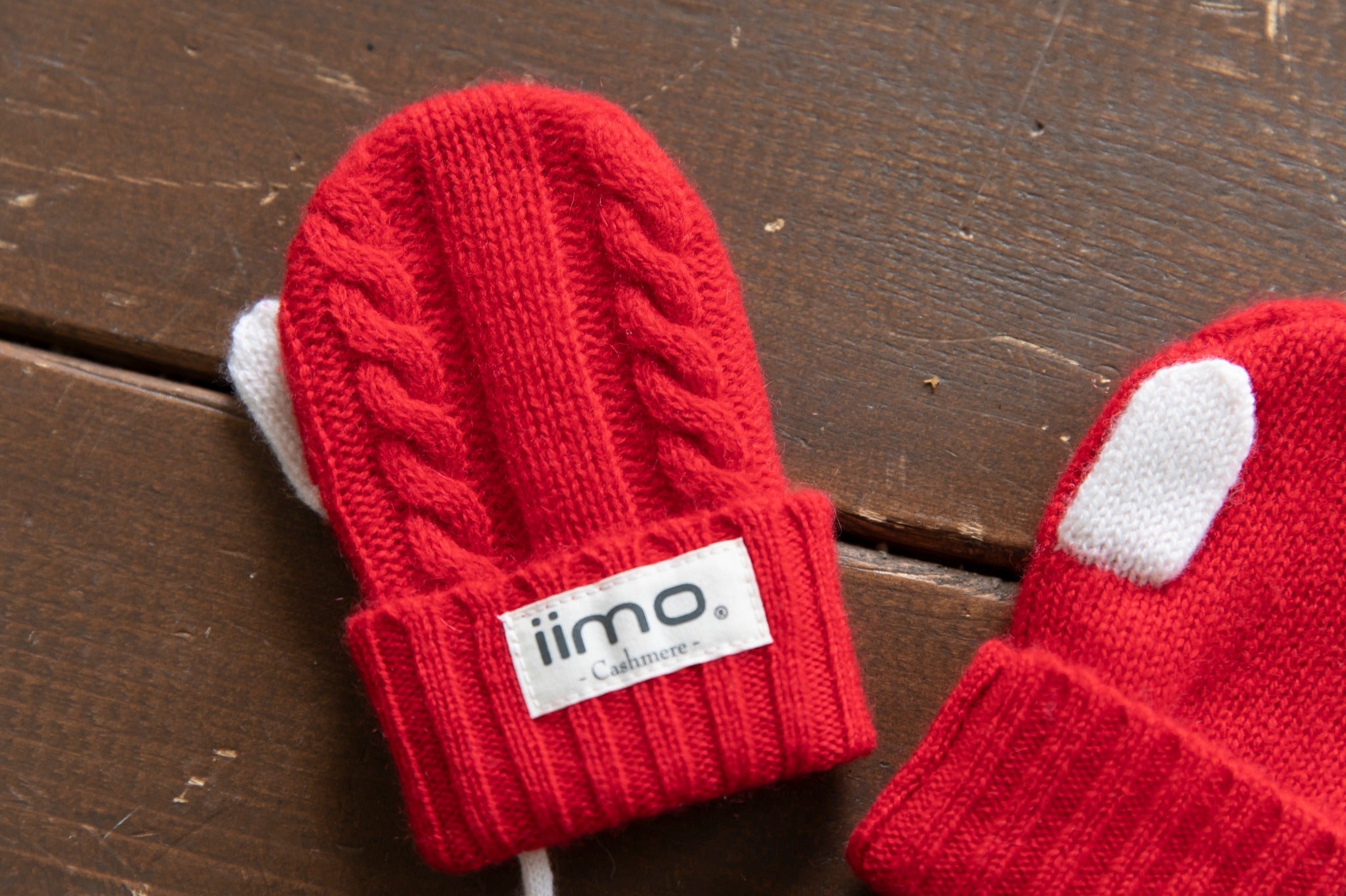 Iimo Cashmere Collection (Limited Edition) iimo   