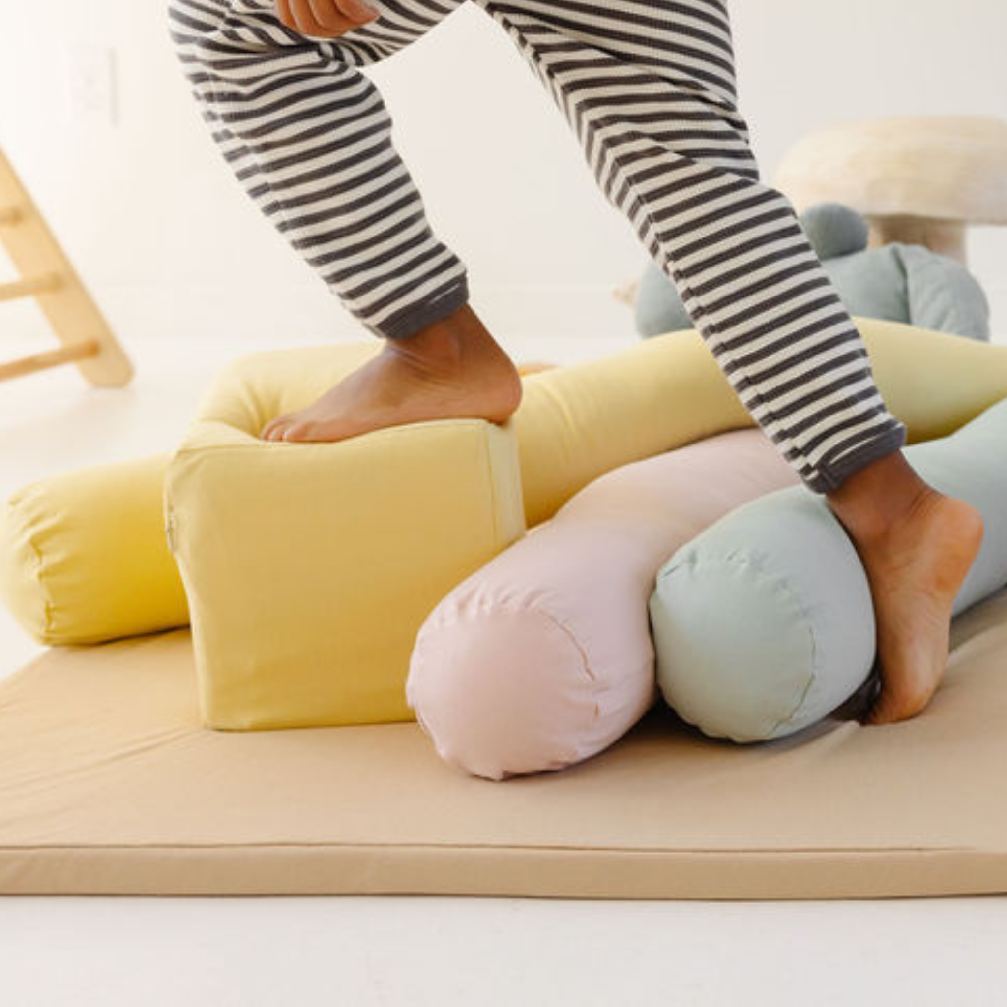 Tutu Support Pillow Toki Mats   