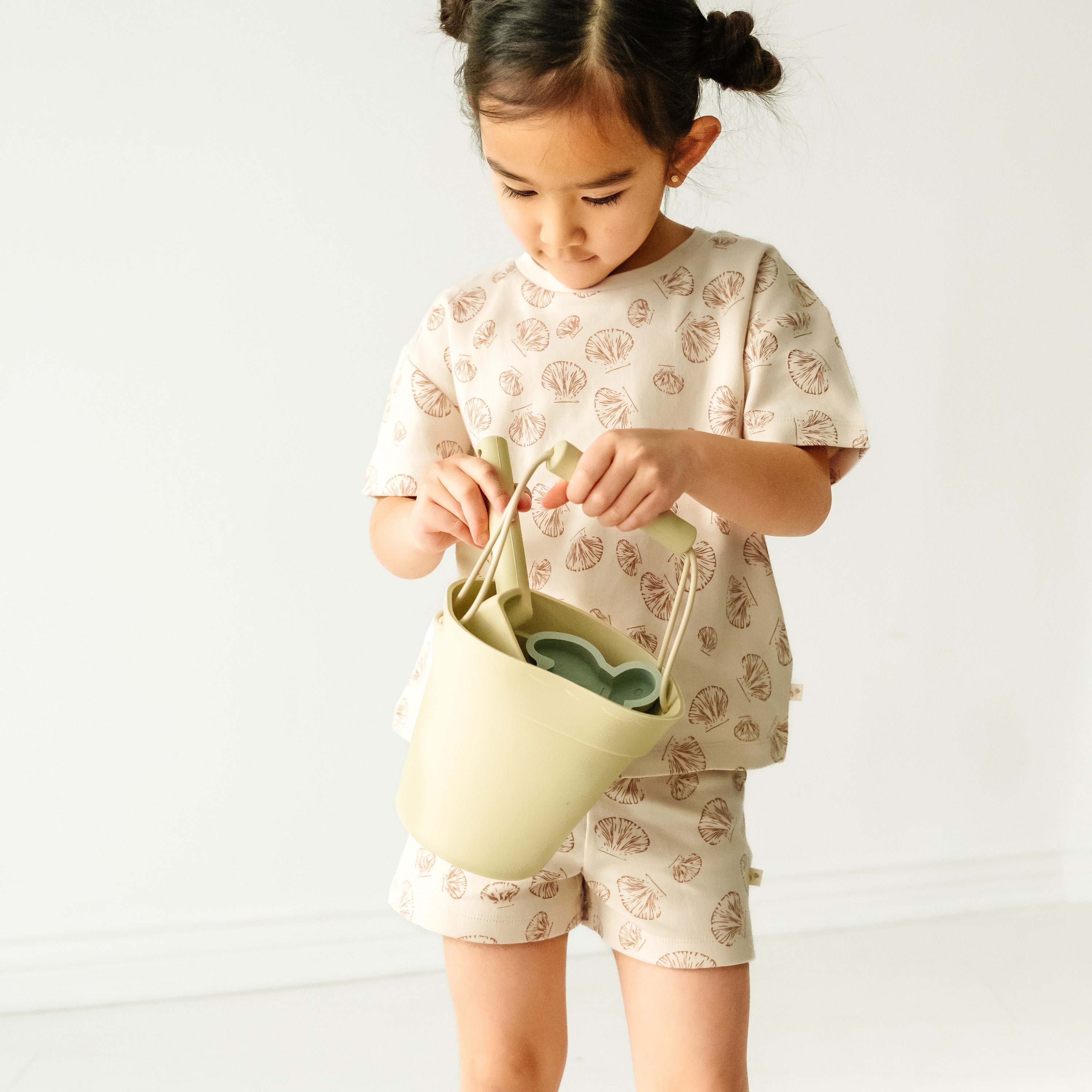 Organic Baby Toddler Tee and Shorts Set - Seashells Makemake Organics   