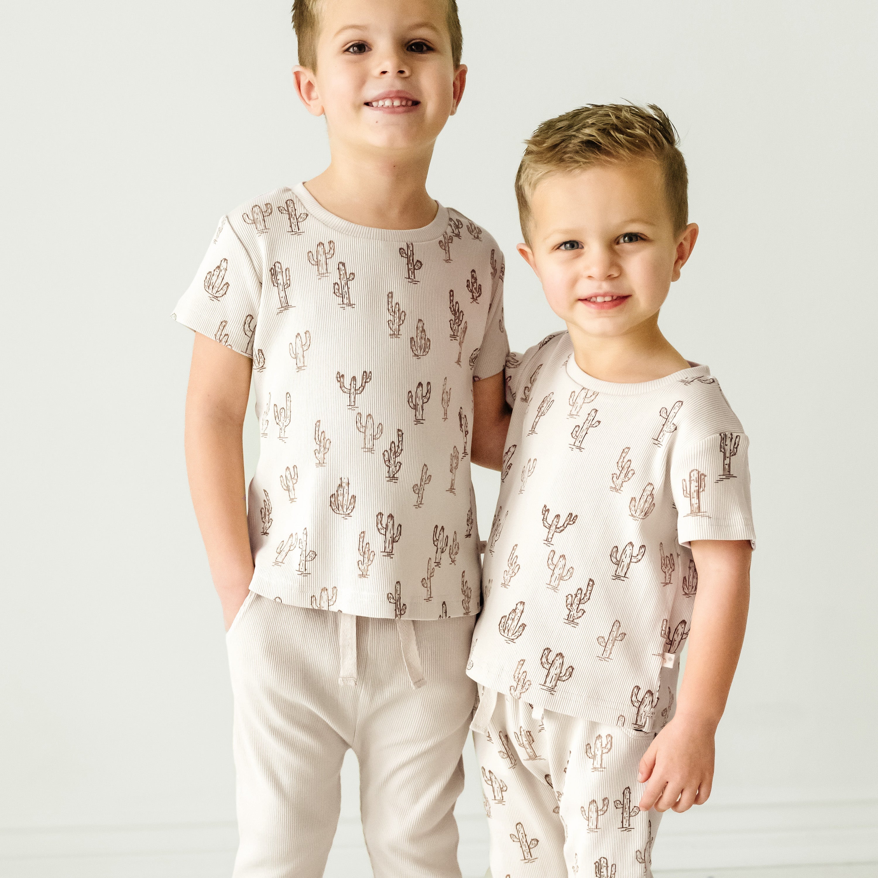 Organic Toddler T-Shirt & Pant Set - Cactus Makemake Organics   