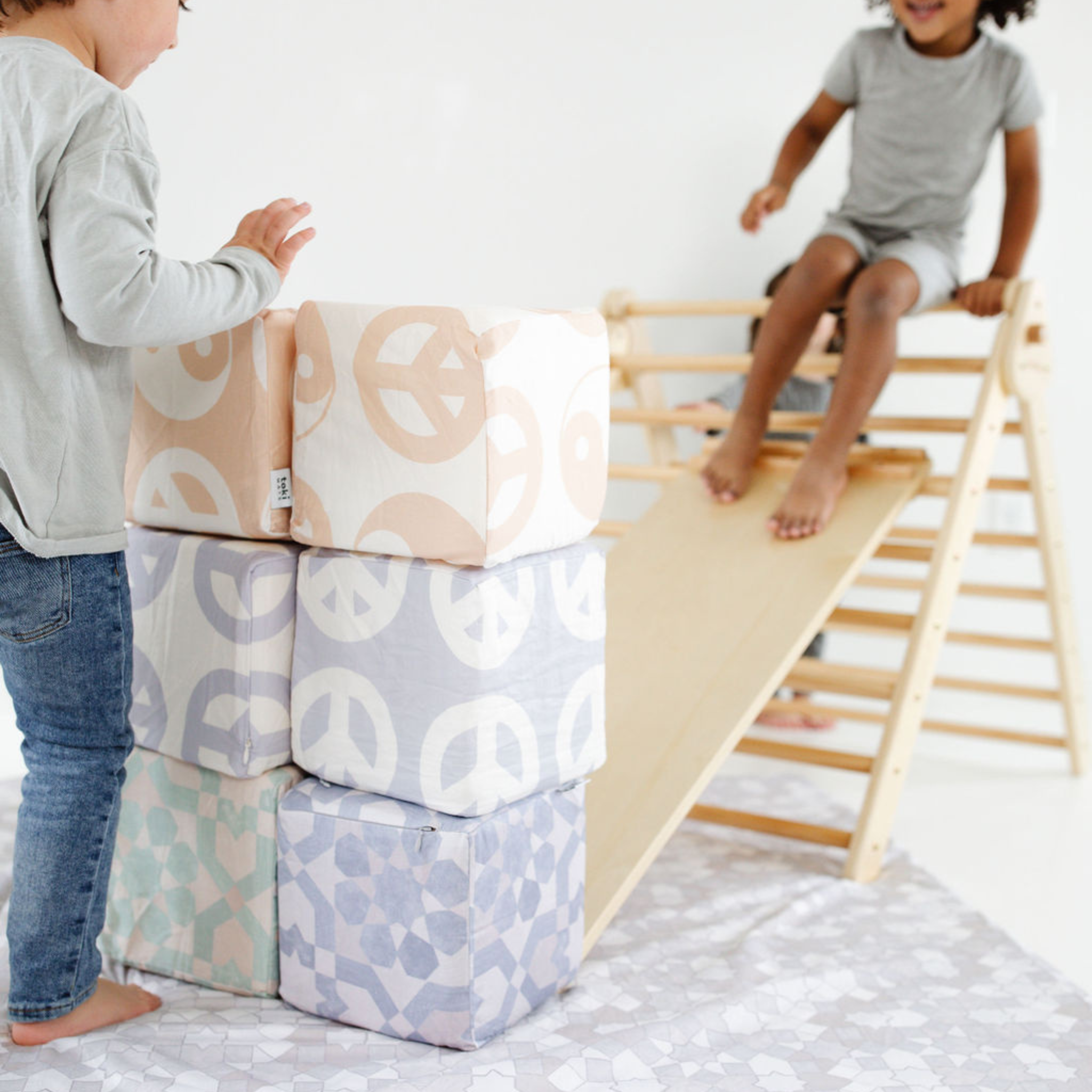 Beige Yin Yang Play Cube Toki Mats   