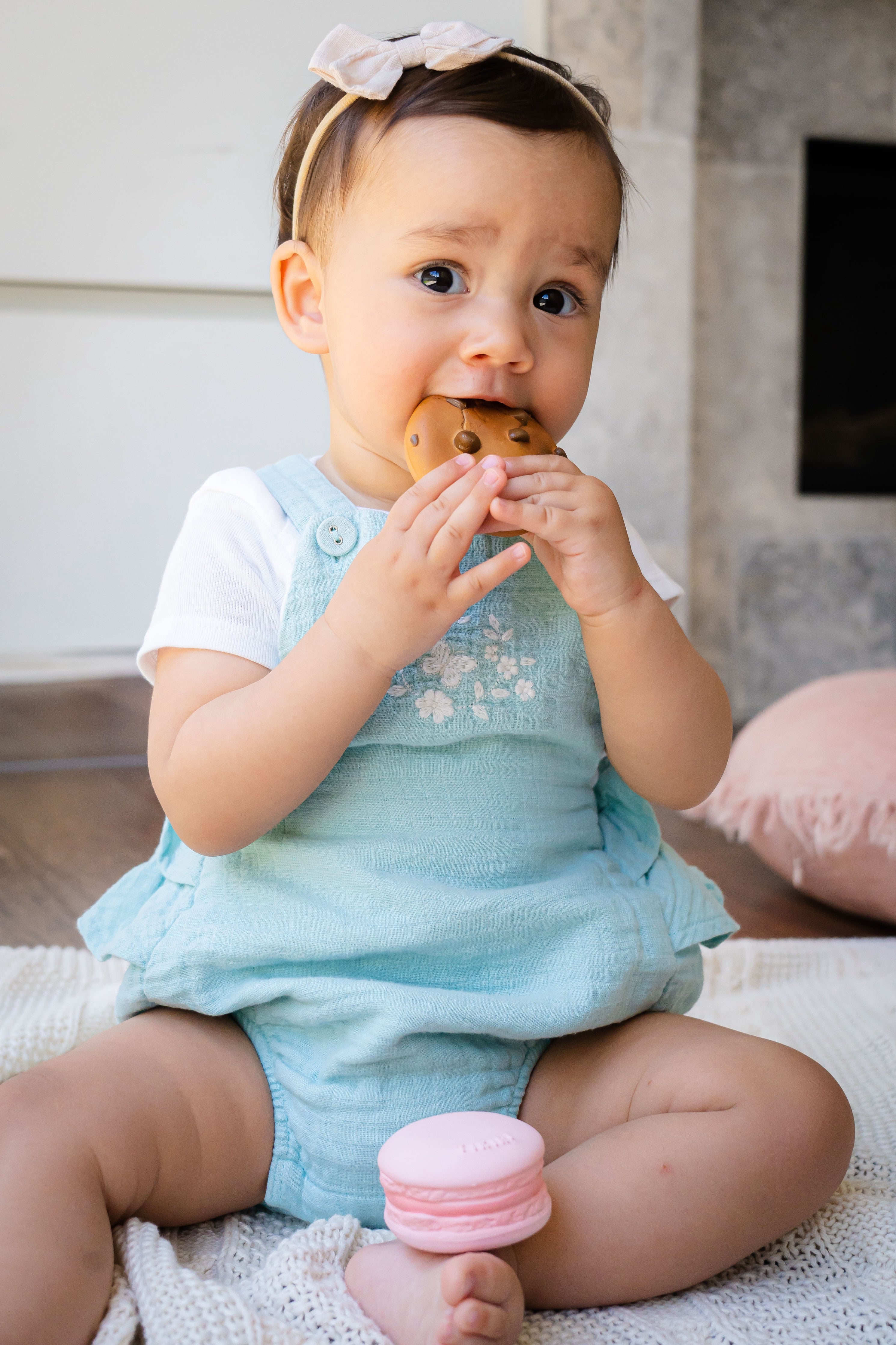 Cookie Natural Rubber Teether, Rattle & Pretend Play Tikiri Toys   