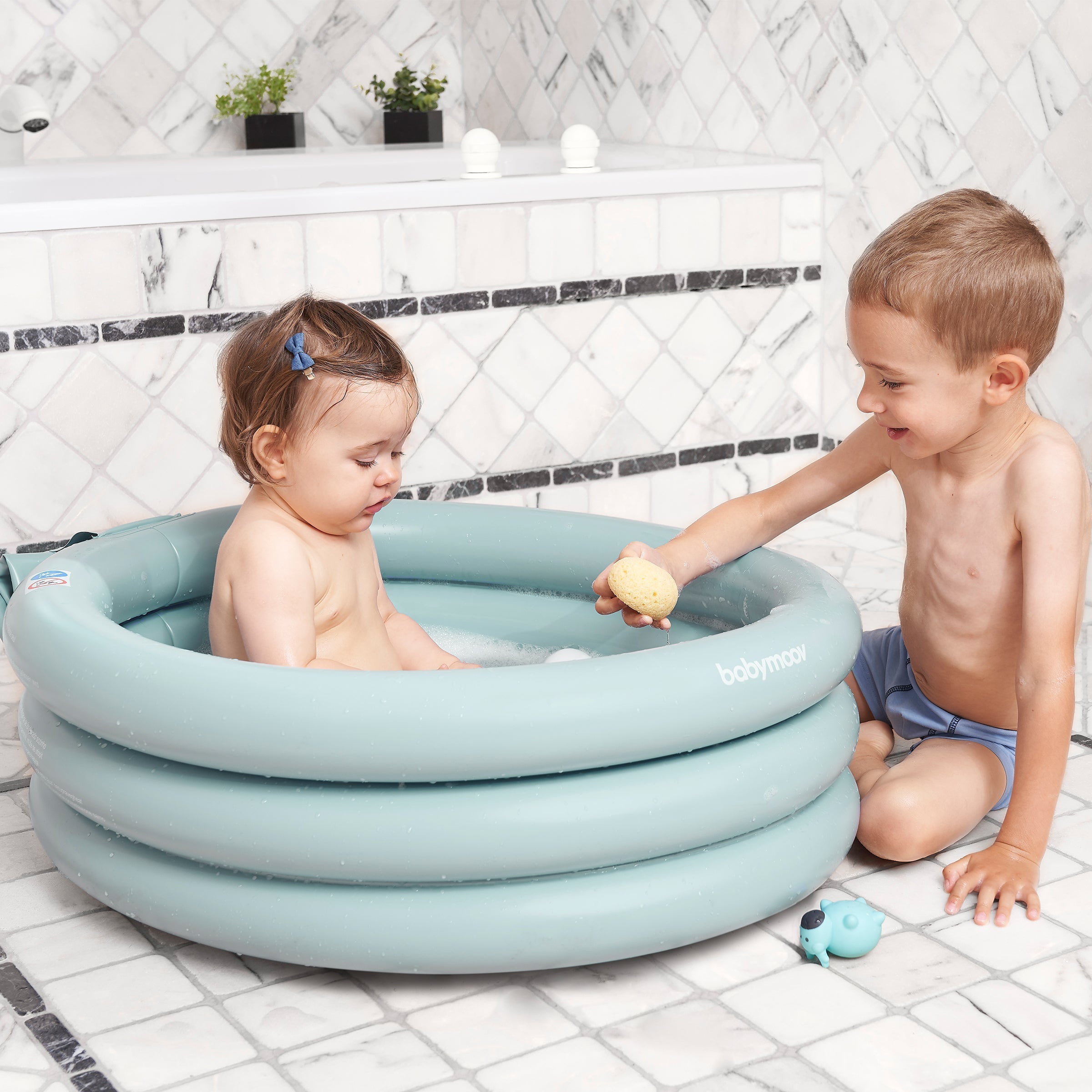 Inflatable Baby Bath and Paddling Pool Babymoov   