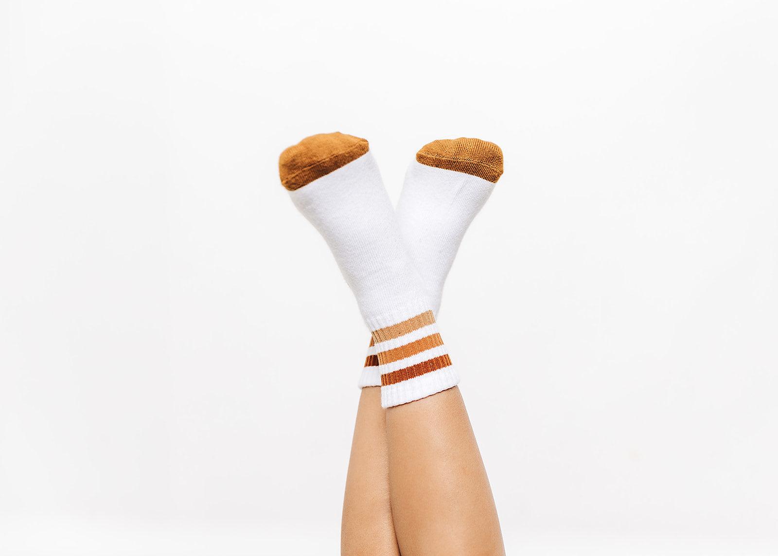 Tan Stripe Socks Rey to Z   