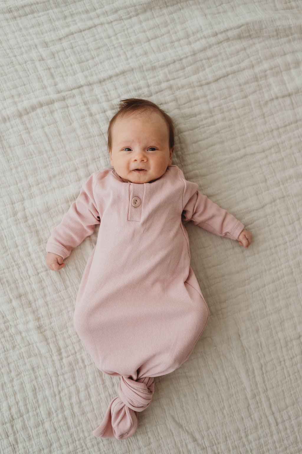 Organic Cotton Knotted Gown in "Mauve" Chubby Lamb   