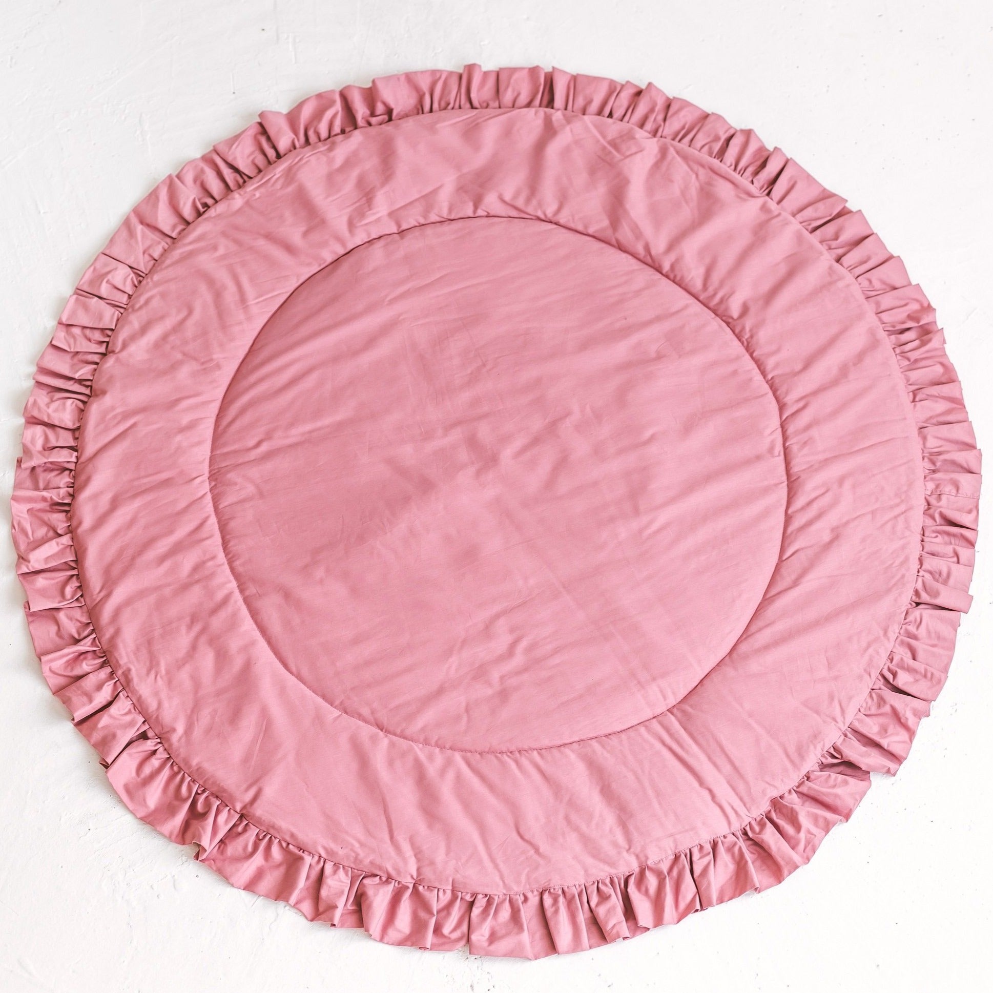 MINICAMP Kids Playmat With Ruffles in Rose minicamp   