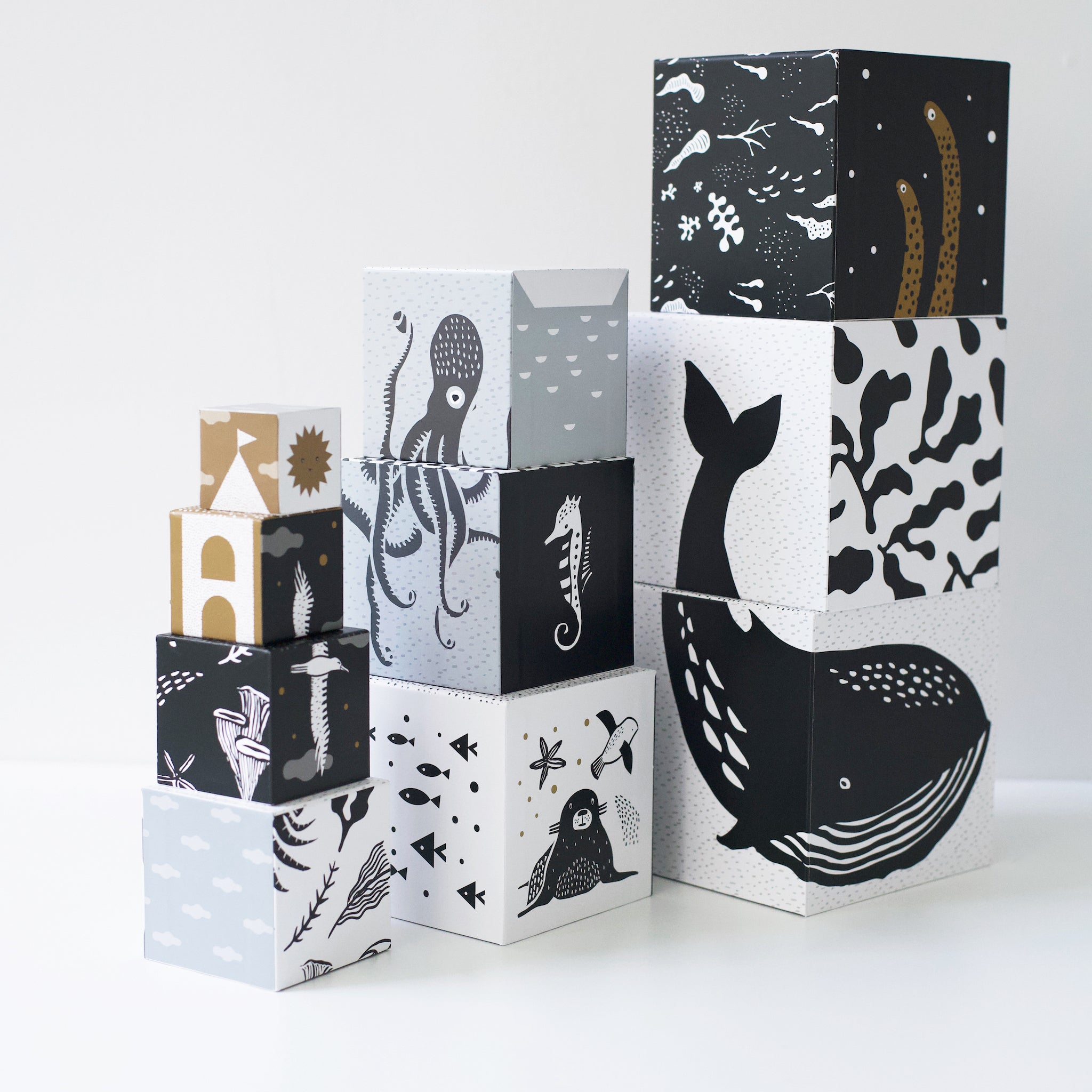 Nesting Blocks - Ocean Animals Leo Paper   