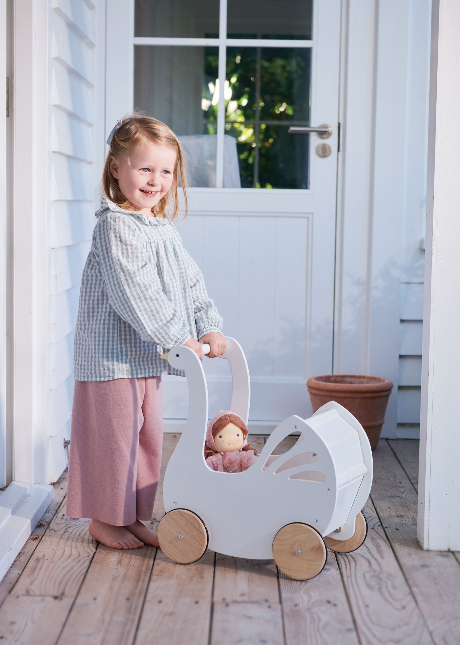 Sweet Swan Pram Tender Leaf Toys   