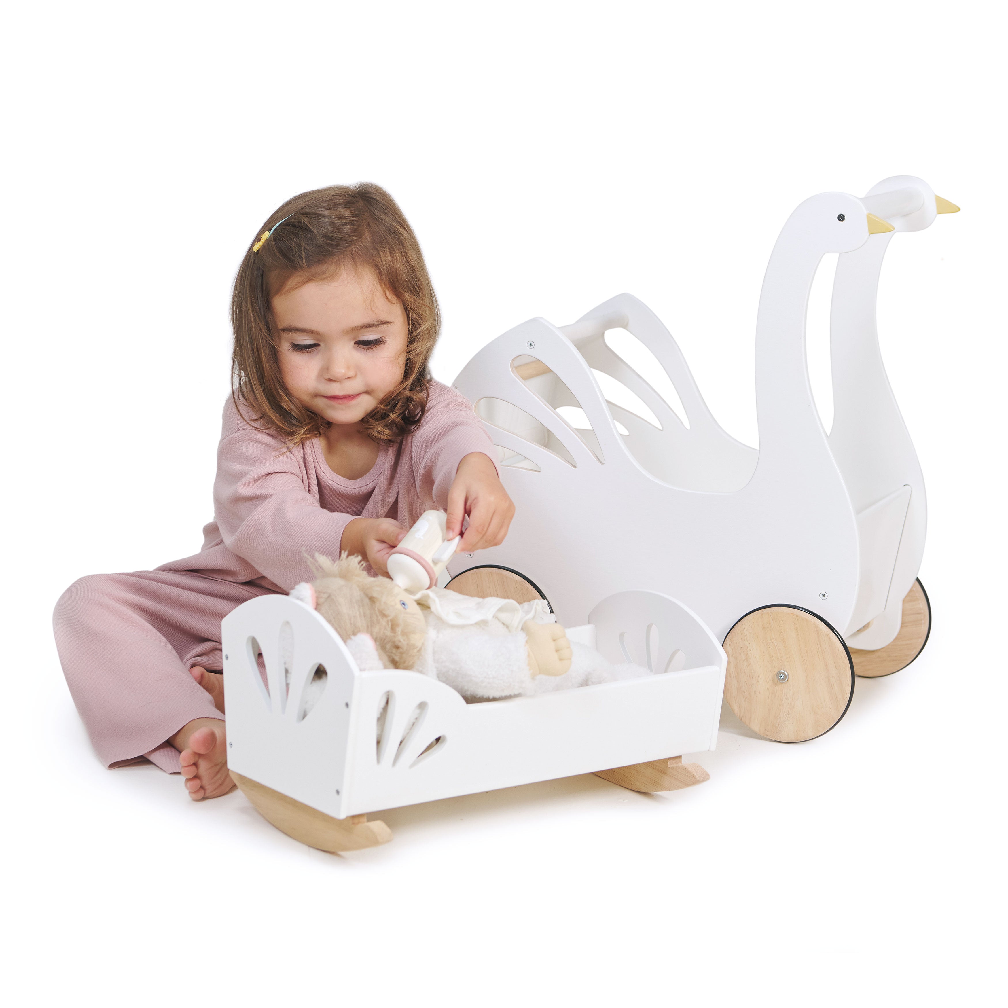 Sweet Swan Dolly Bed Tender Leaf Toys   