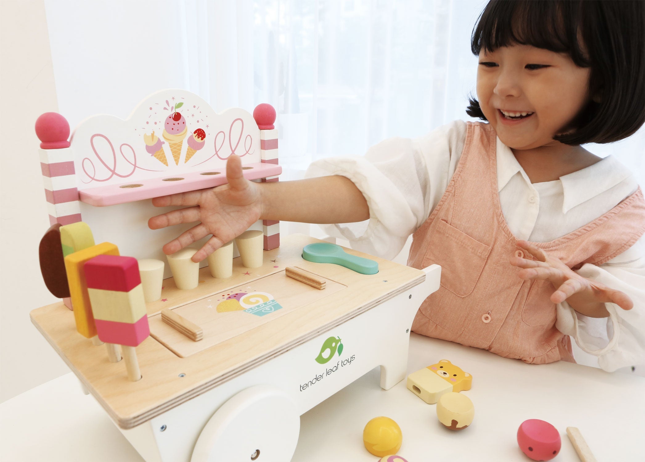 Ice Cream Cart Tender Leaf Toys   