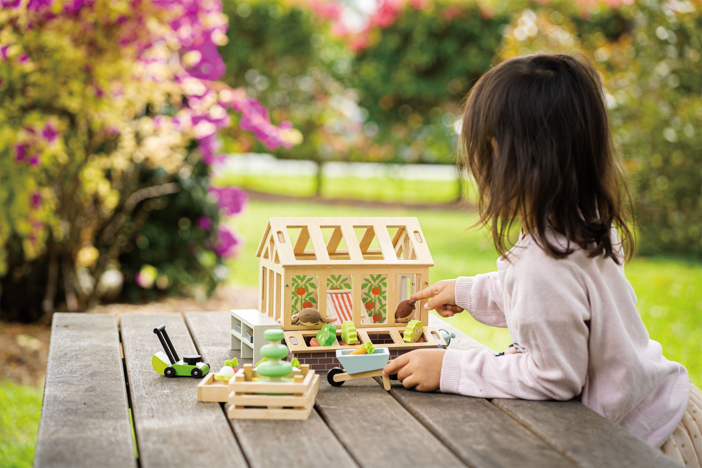 Greenhouse and Garden Set Tender Leaf Toys   