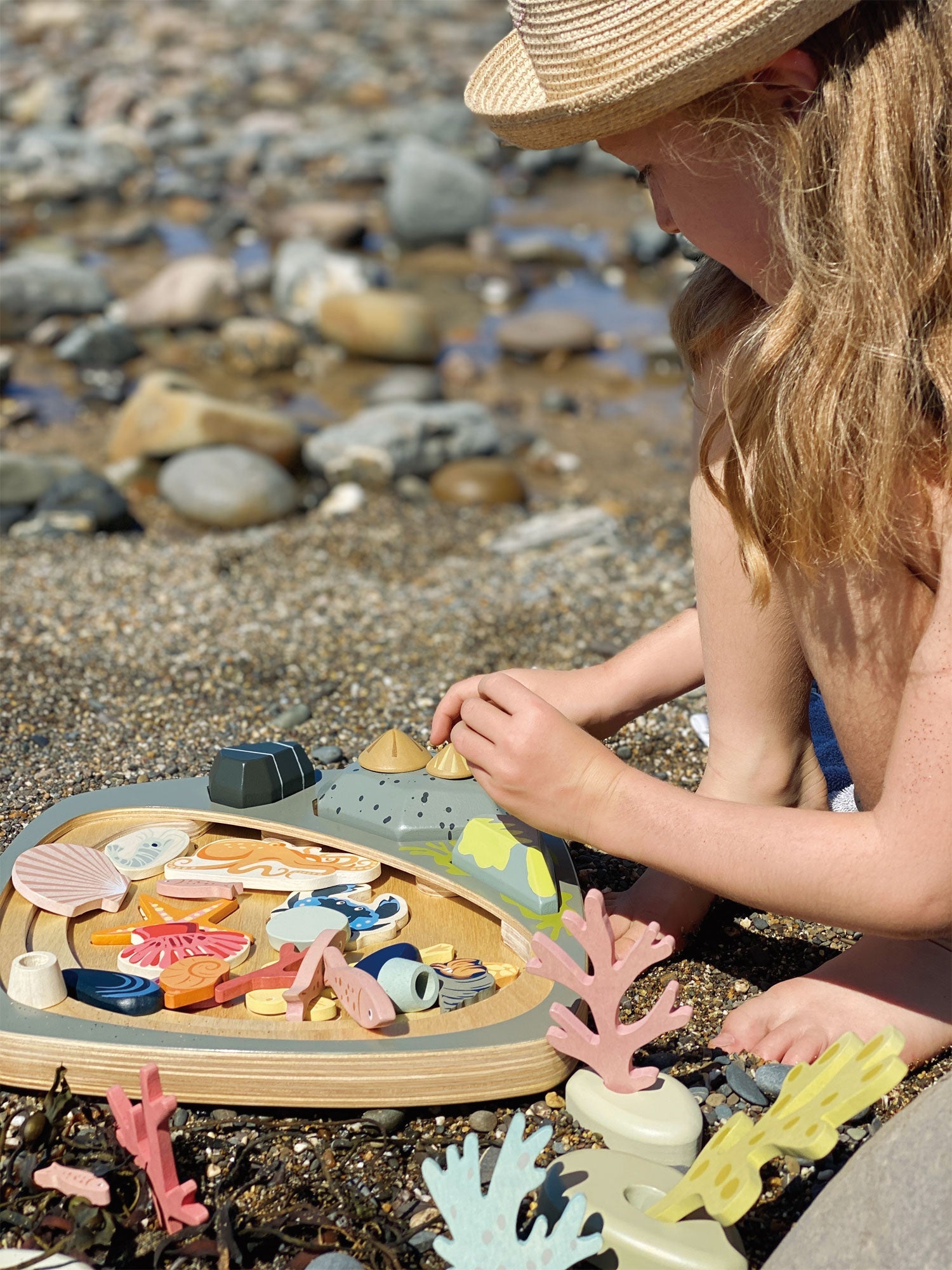 My Little Rock Pool Tender Leaf Toys   