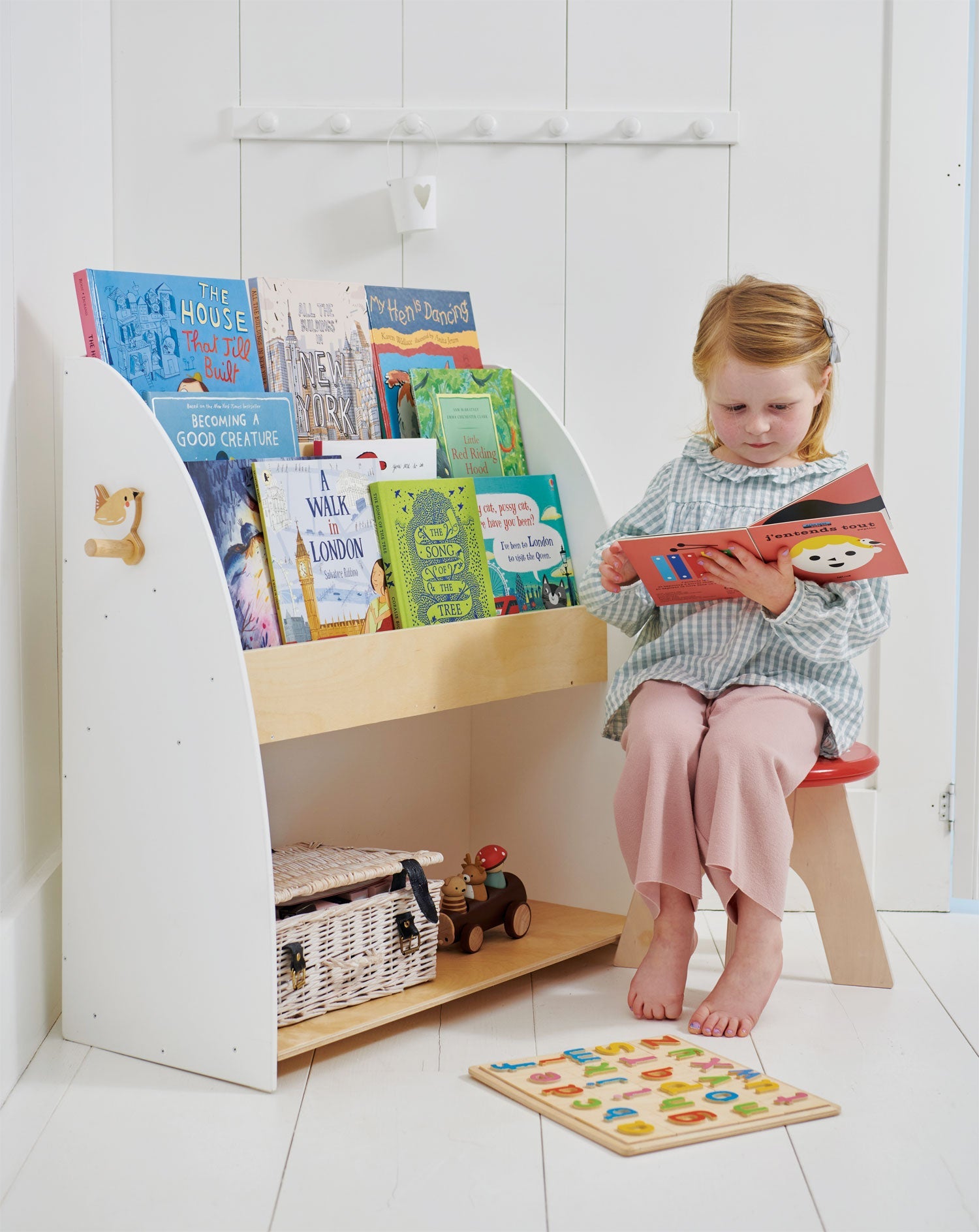 Forest Book Case Tender Leaf Toys   