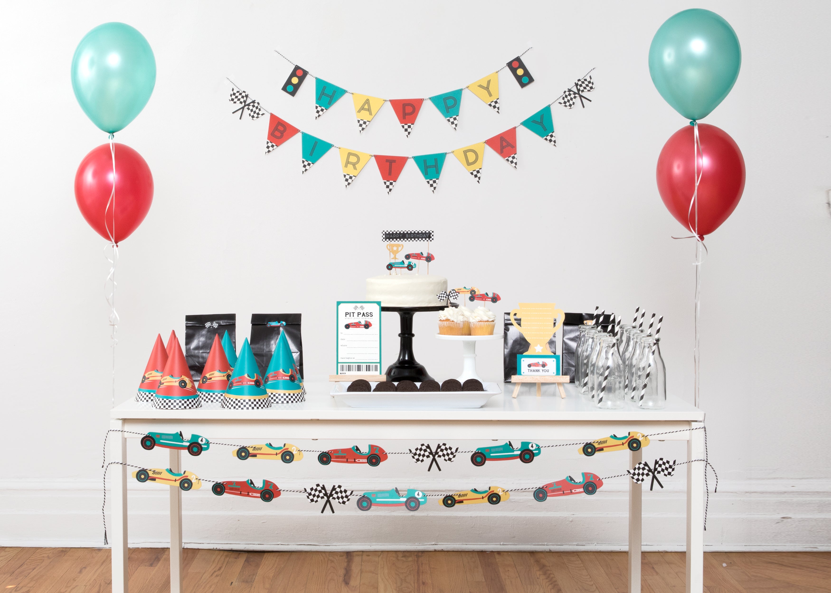 Vintage Race Car Birthday Party Decoration Kit - 12 Guests Merrilulu   