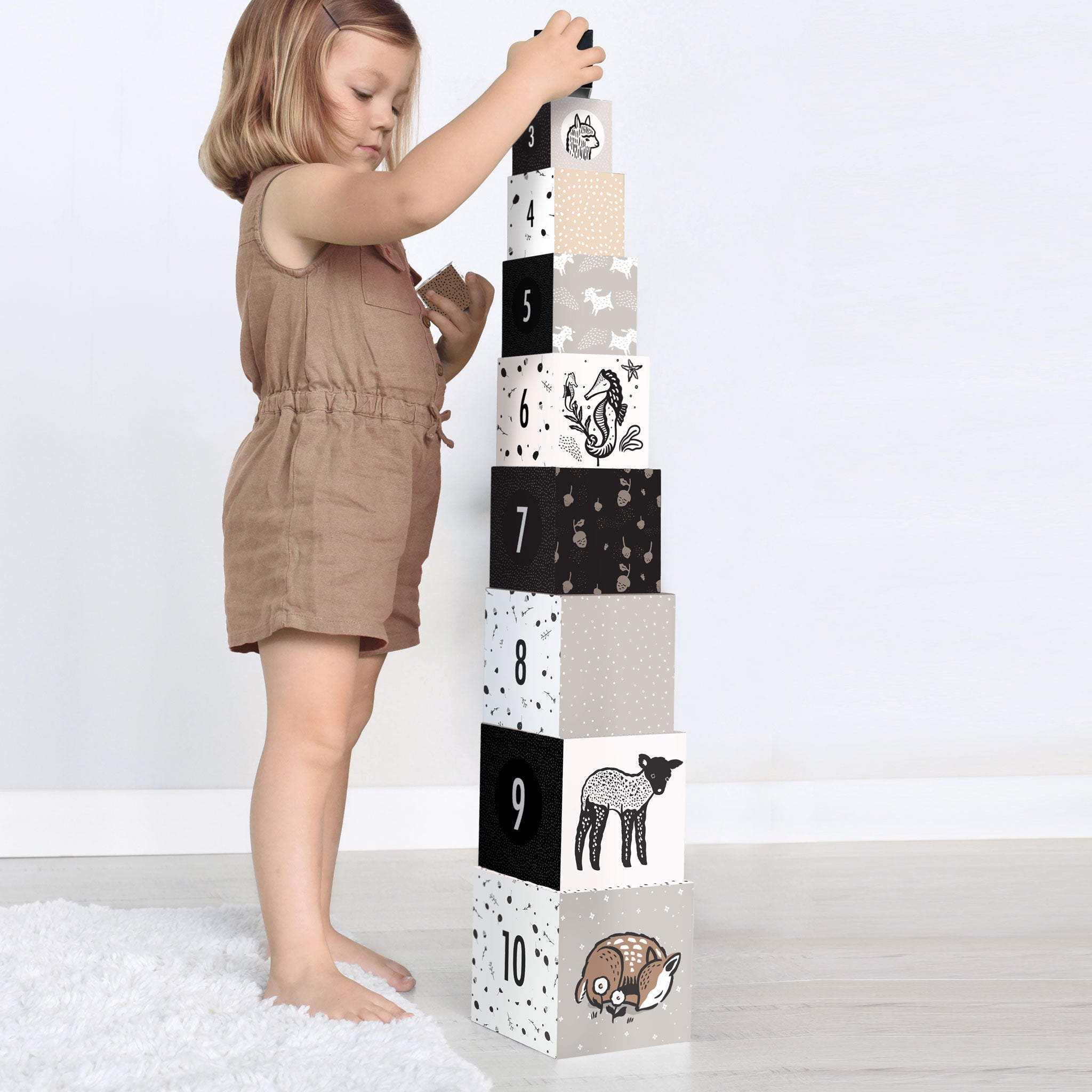 Nesting Blocks - Baby Animals Leo Paper   