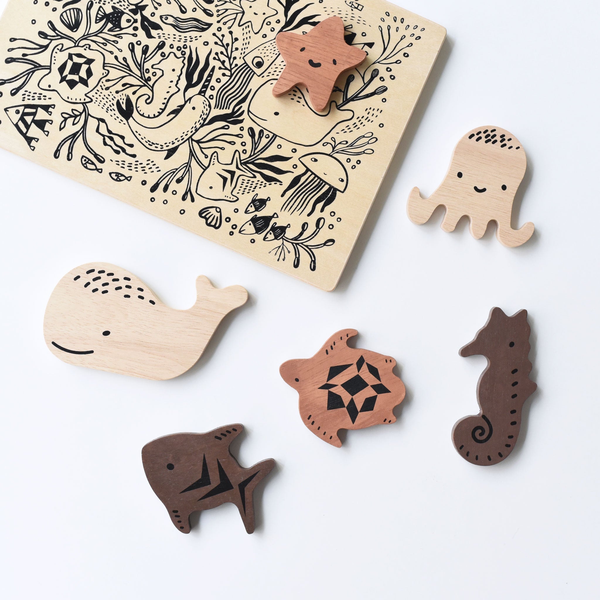 Wooden Tray Puzzle - Ocean Animals - 2nd Edition Wee Gallery   