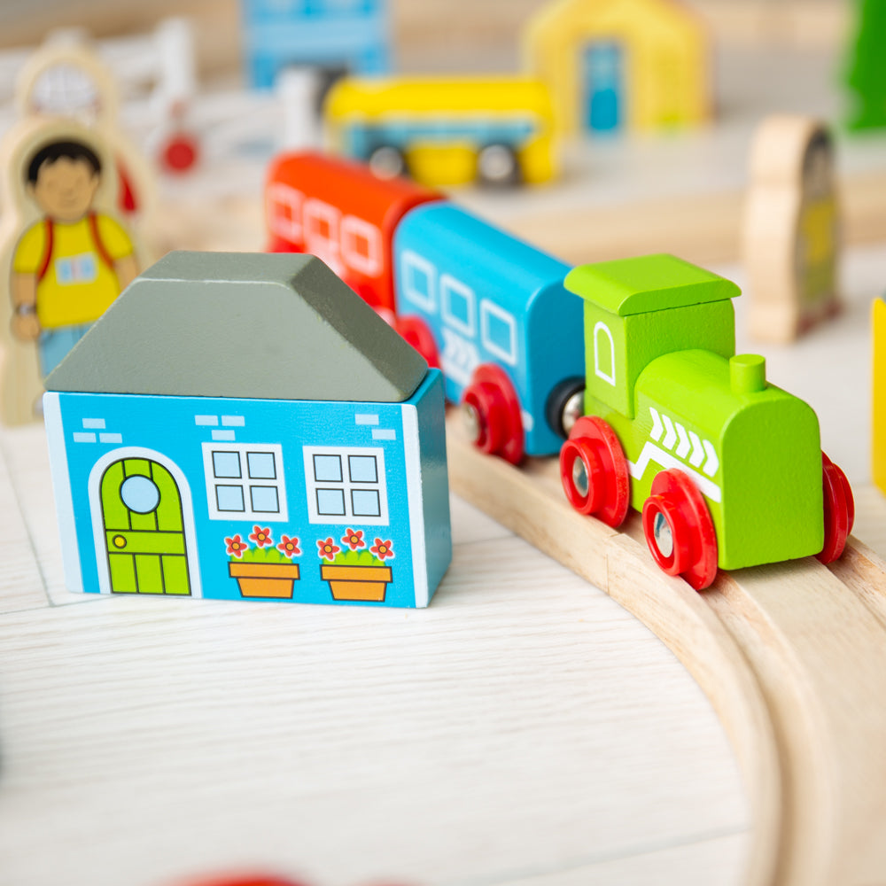 Town and Country Train Set Bigjigs Toys   