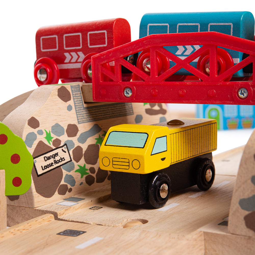 Road & Rail Train Set Bigjigs Toys   