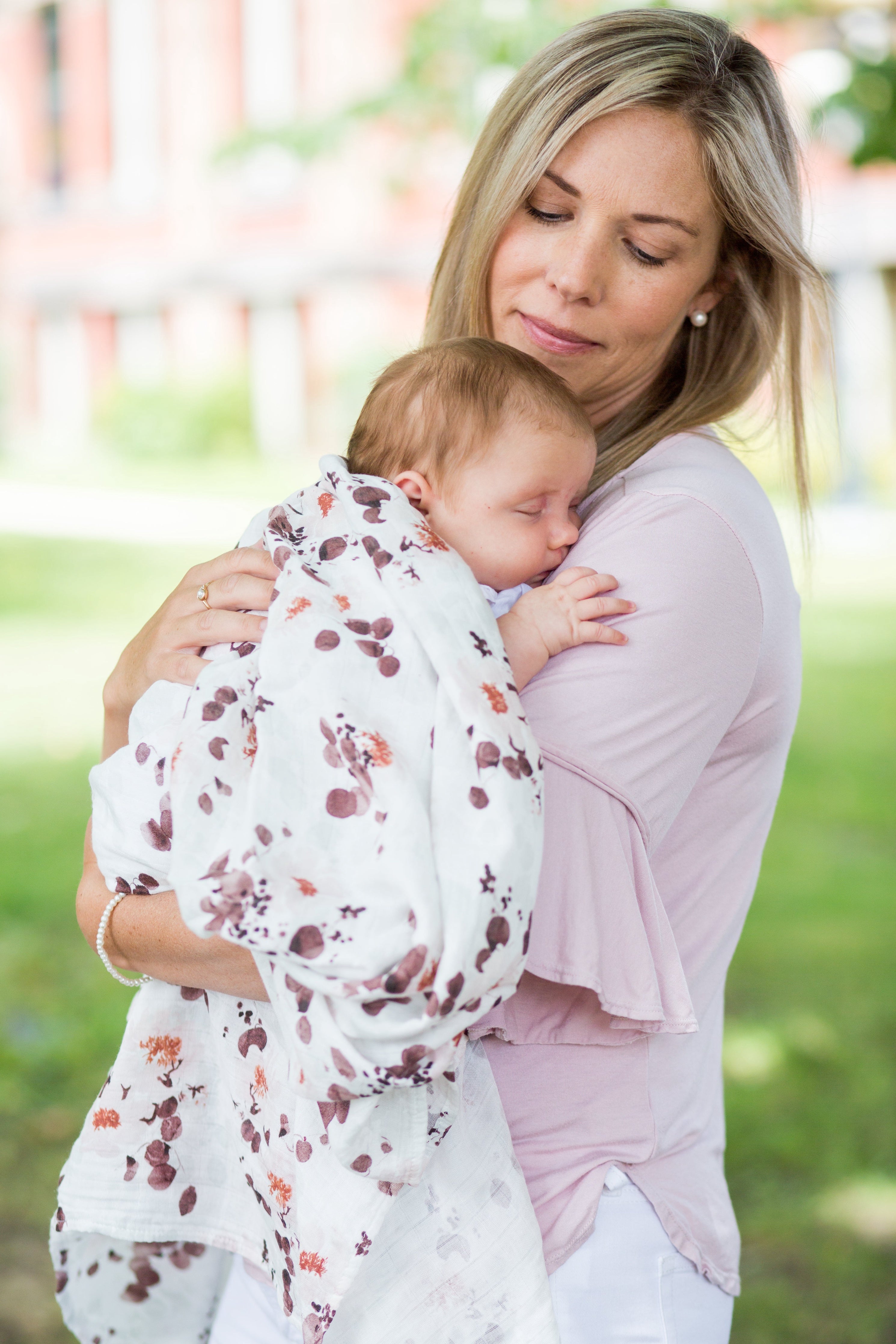 Bamboo Muslin Swaddle Lulujo   