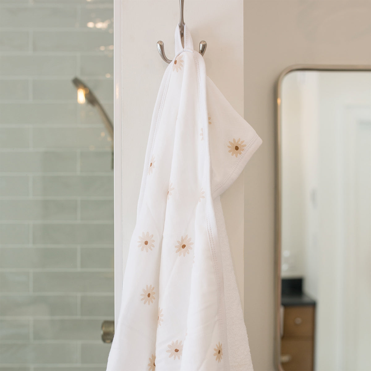 Hooded Towel Lulujo   