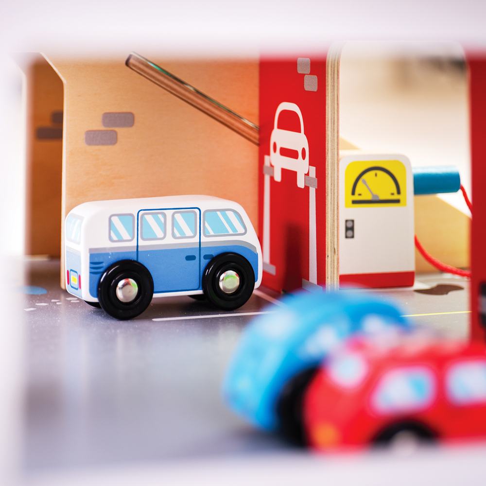 Park & Play Garage Bigjigs Toys   