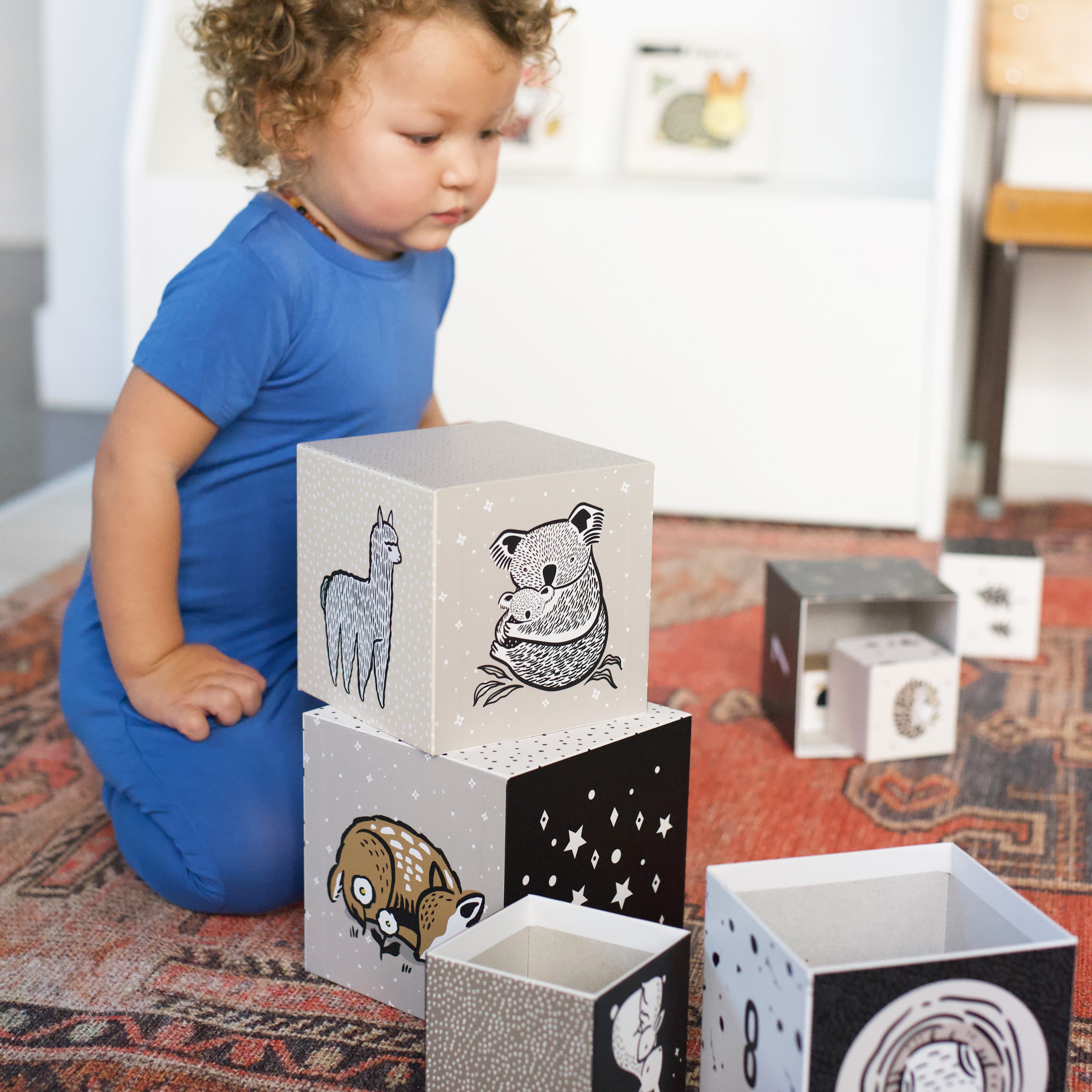 Nesting Blocks - Baby Animals Leo Paper   