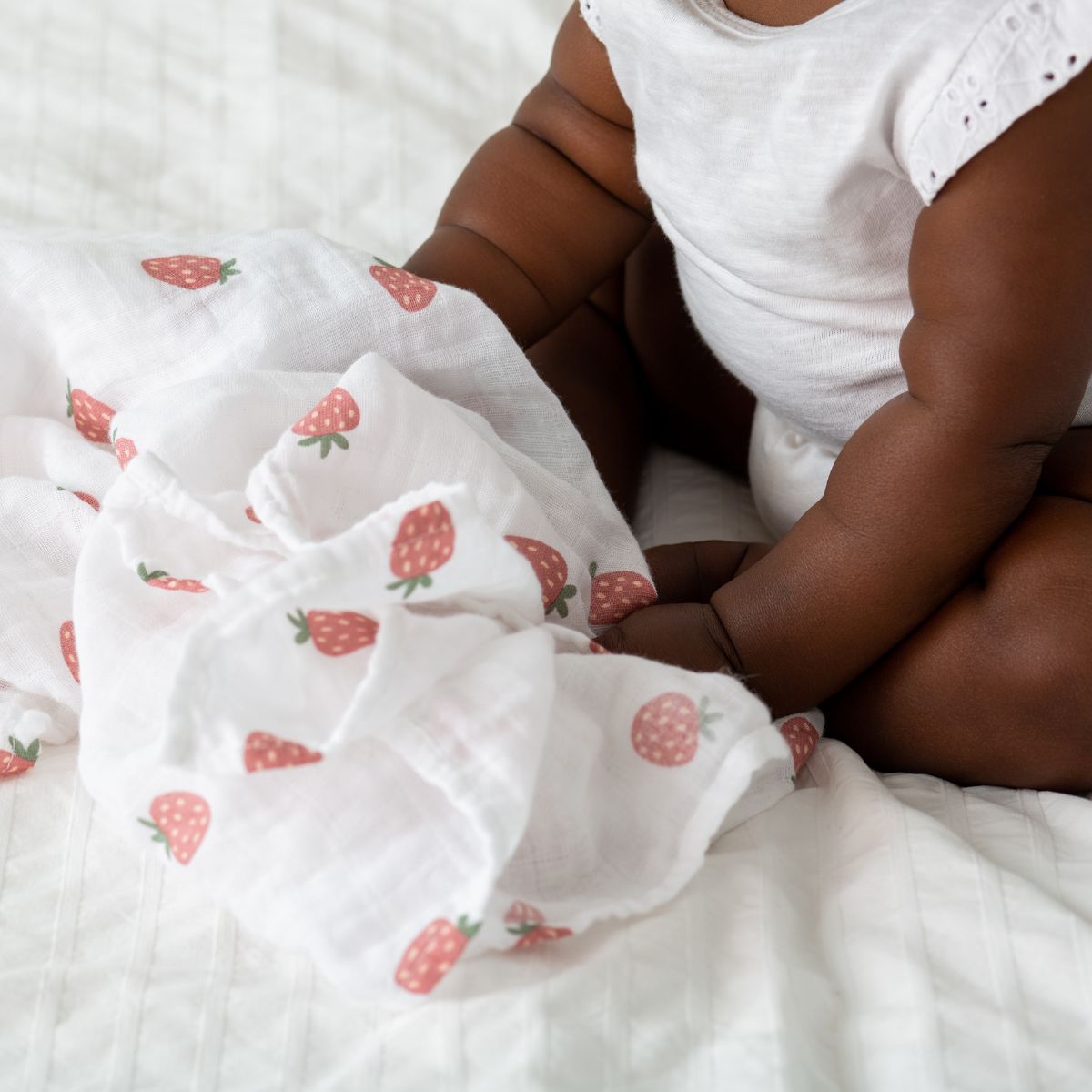 Muslin Swaddle Lulujo   