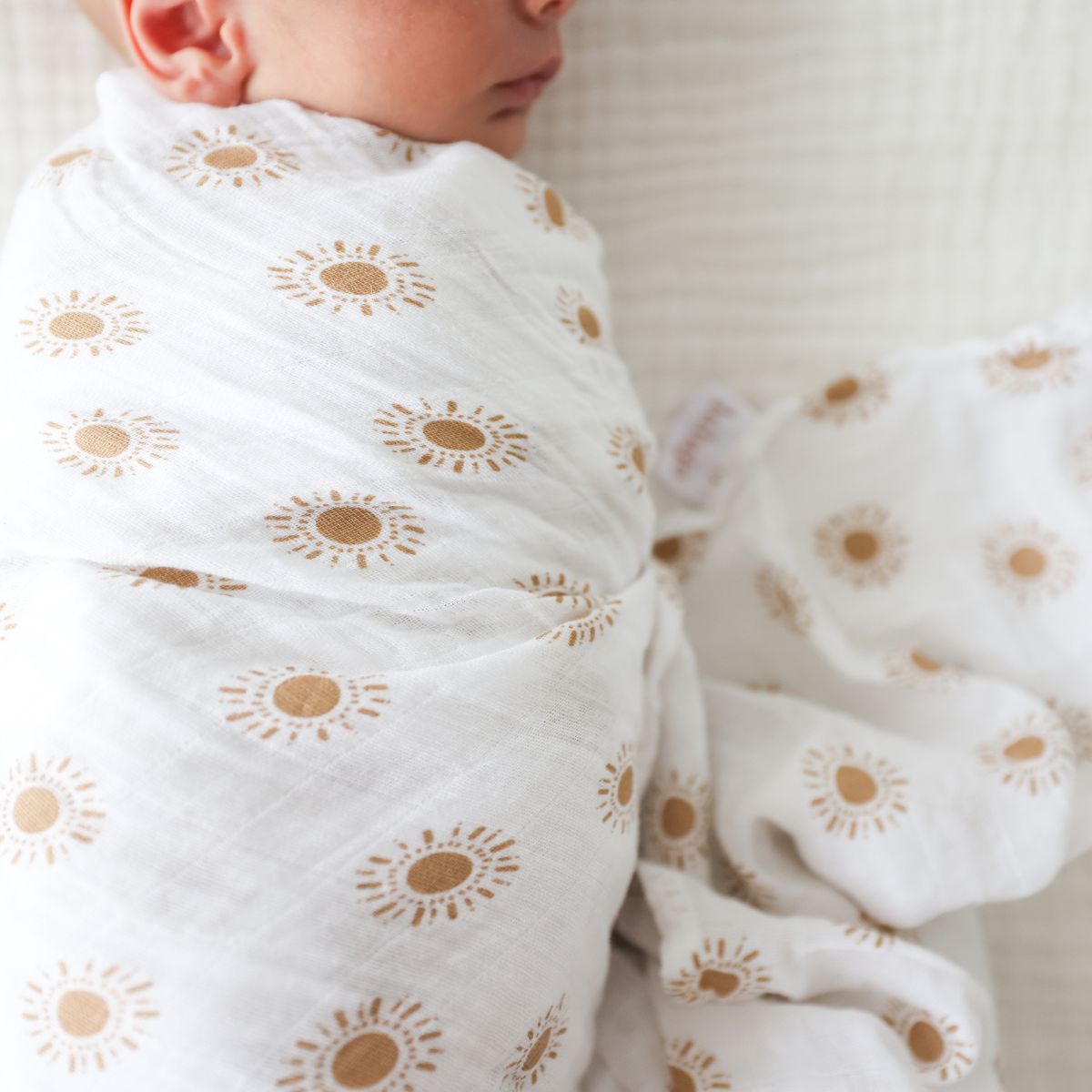 Muslin Swaddle Lulujo   