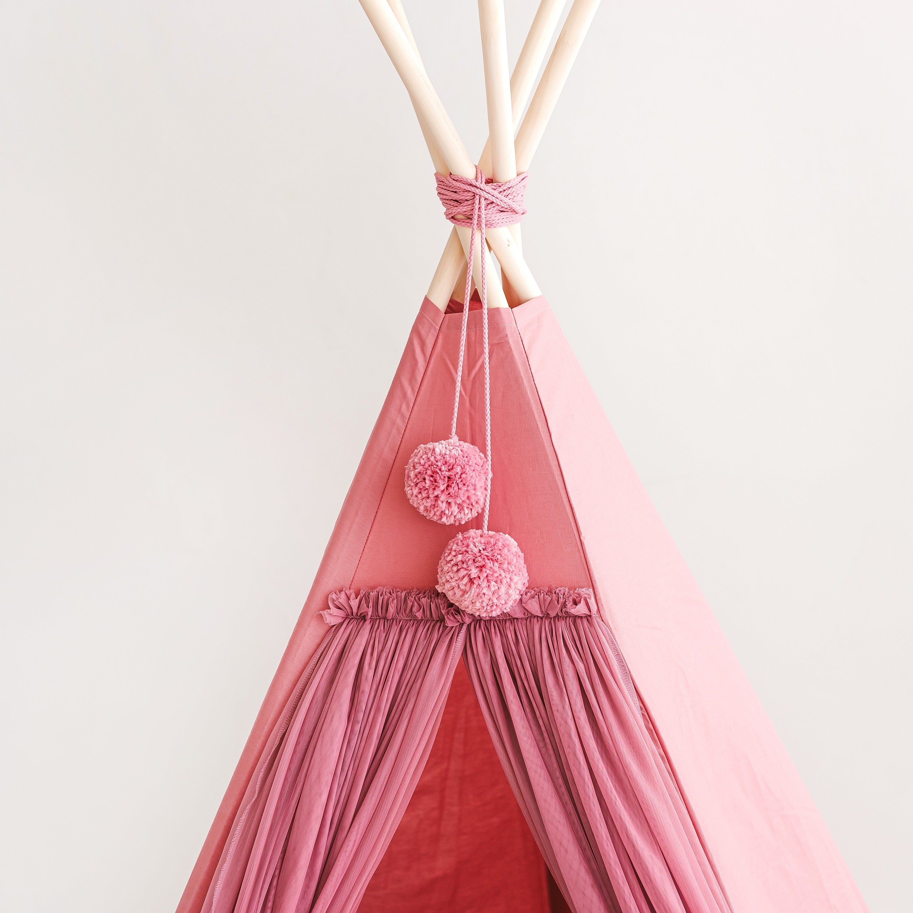 MINICAMP Fairy Kids Play Tent With Tulle in Rose minicamp   