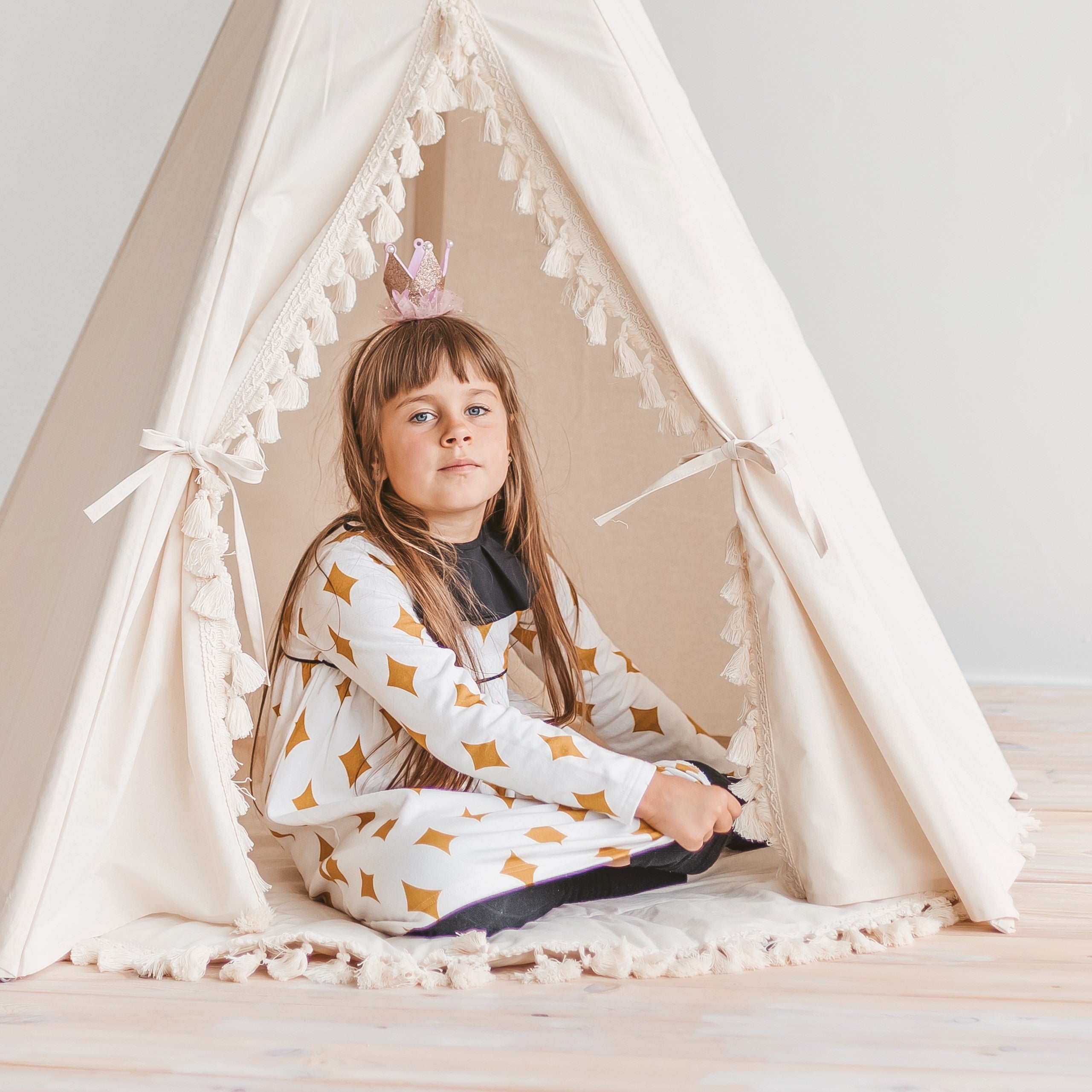 MINICAMP Boho Kids Teepee With Tassels minicamp   