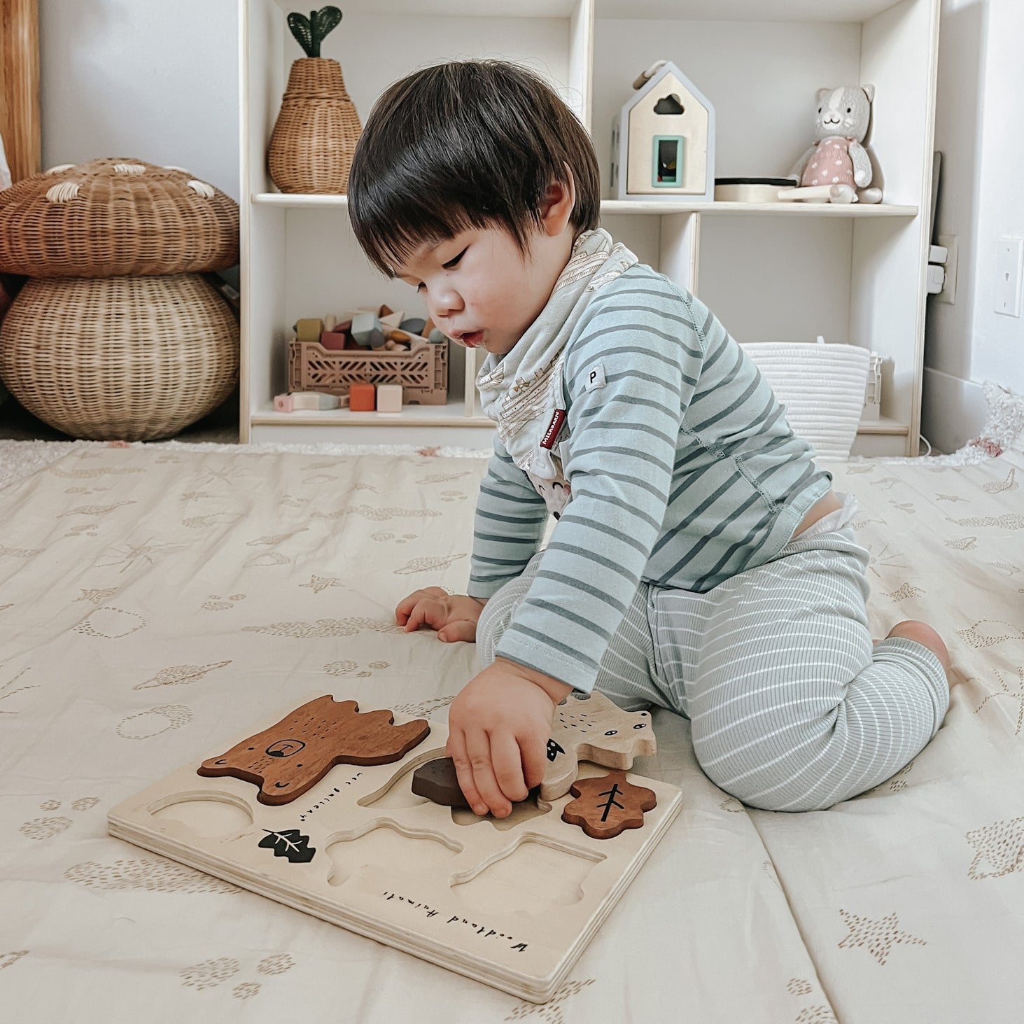 Wooden Tray Puzzle - Woodland Animals - 2nd Edition Wee Gallery   